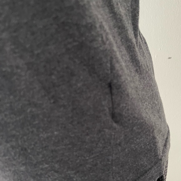 Polo Ralph Lauren Grey ac-Neck T-Shirt Size Large - Picture 7 of 10